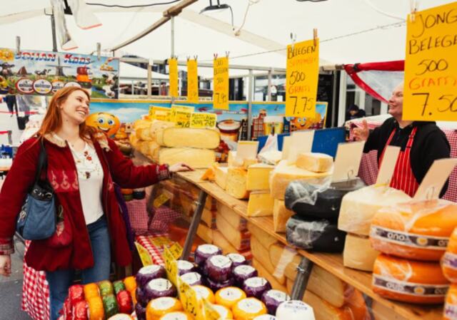 Amsterdam Morning Food Tour & Stroopwafel Workshop, Amsterdam