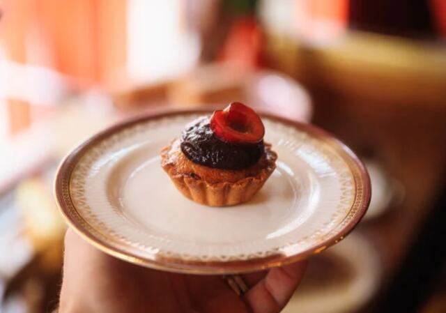 Eating London Food Tour: A Morning in Notting Hill, London