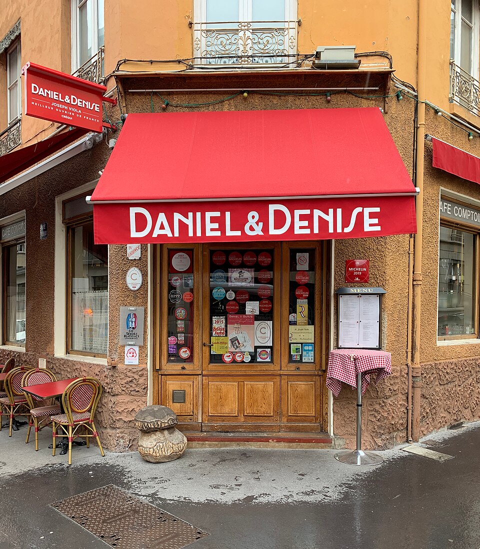Daniel & Denise, Lyon