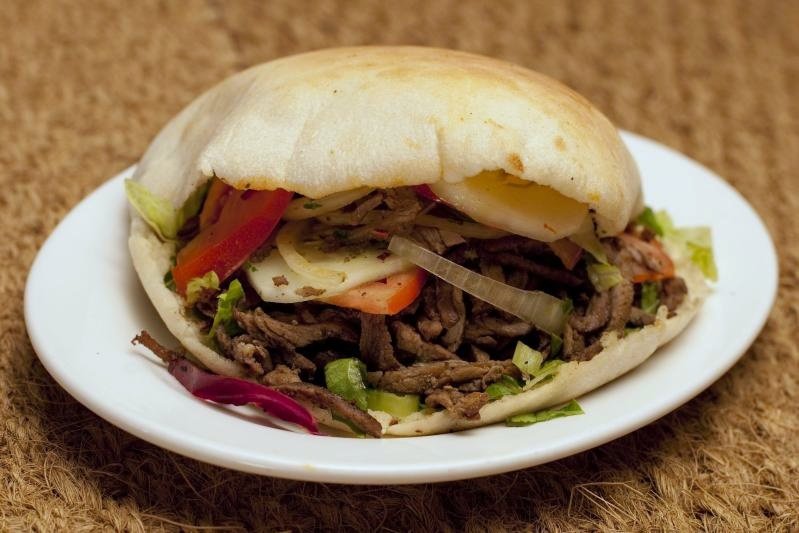 Shawarma-sandwich-01