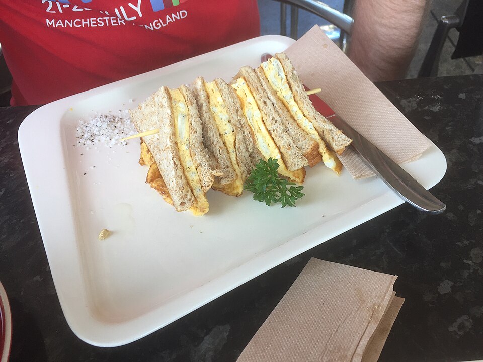 Any month in Auckland: Whitebait fritter