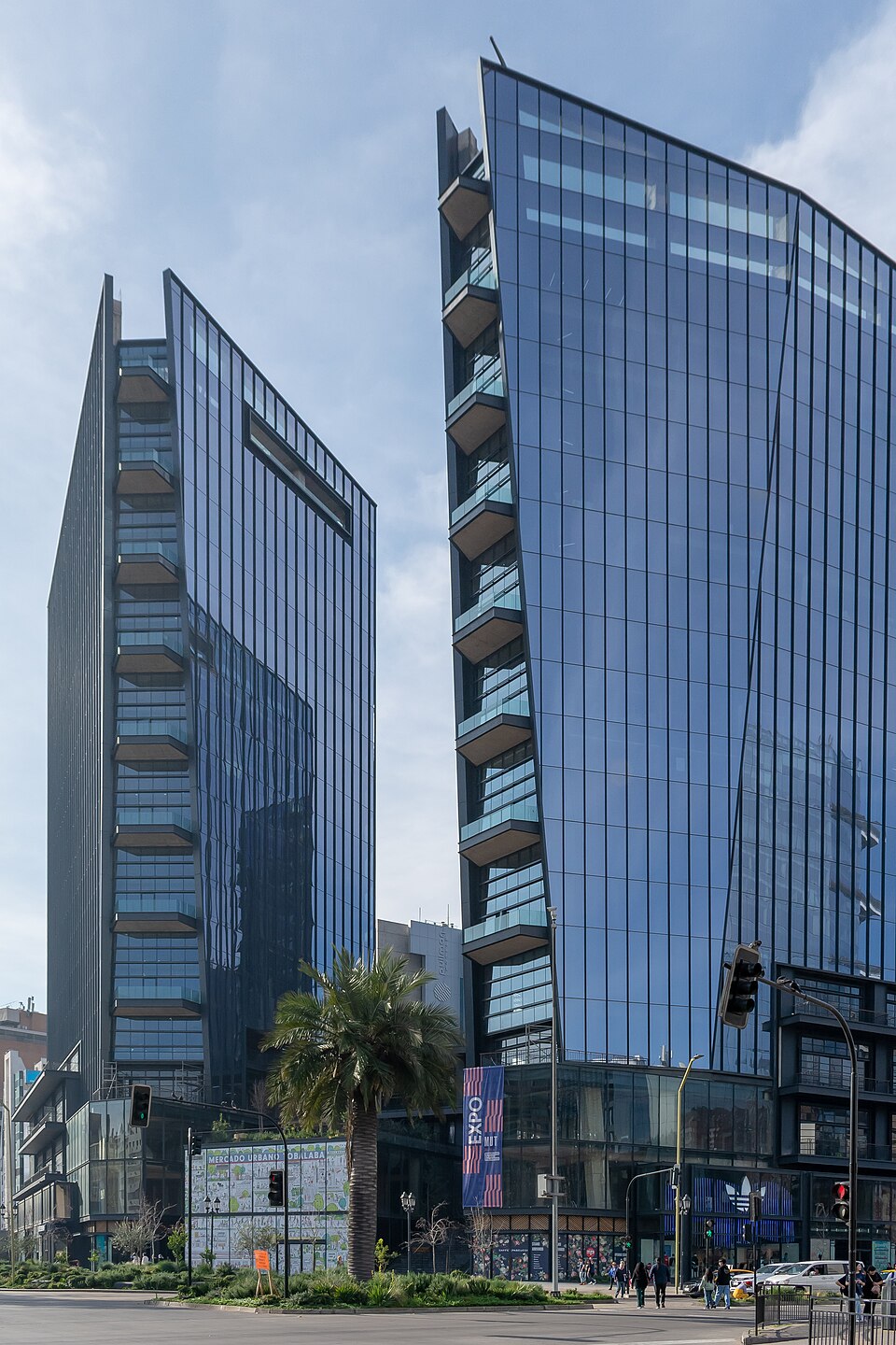 Mercado Urbano Tobalaba, Santiago