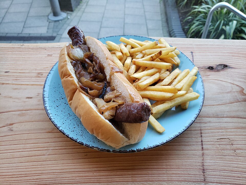 Boerewors roll