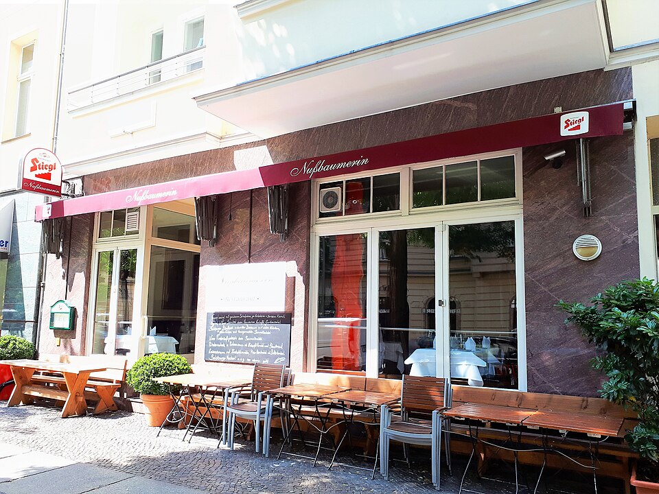 Nußbaumerin, Berlin